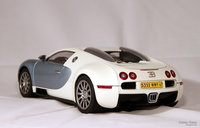 Veyron production car, 1:18 AutoArt